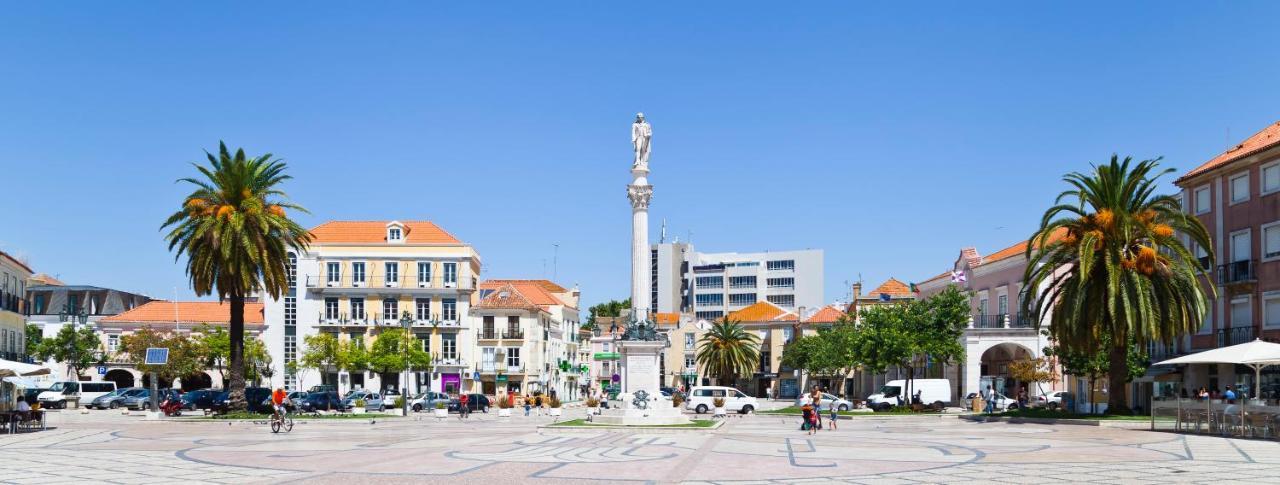 Apartamento Situado Na Zona Costeira Da Cidade 塞图巴尔 外观 照片